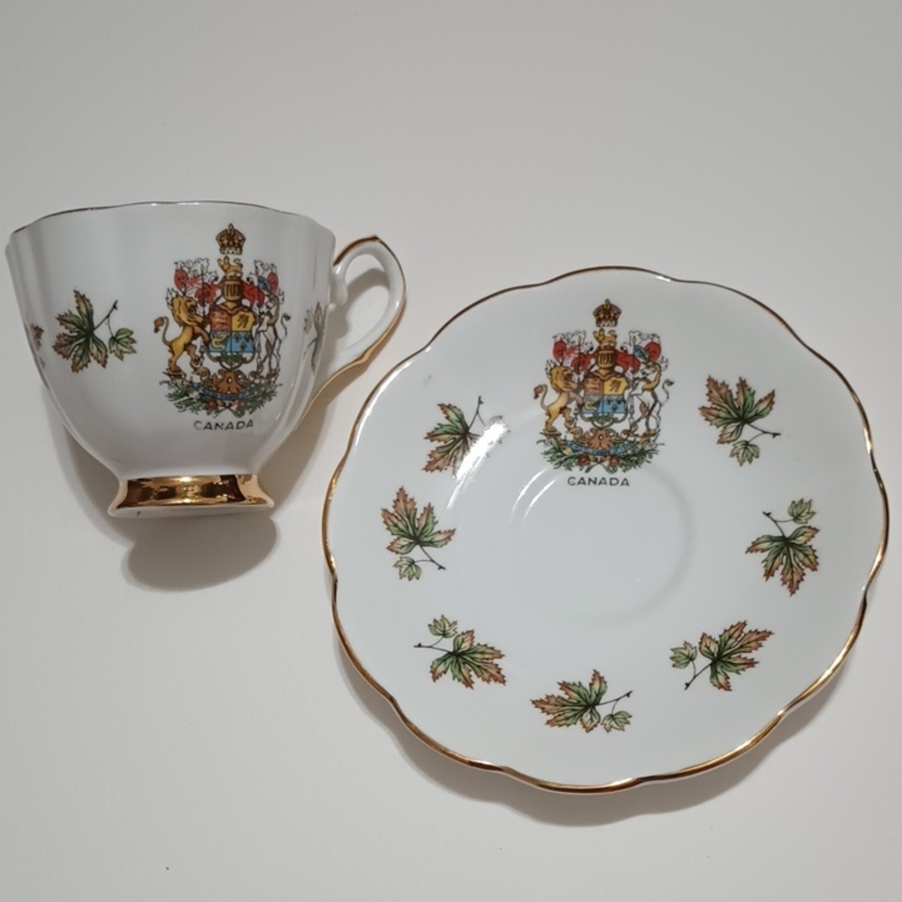 Taylor & Kent Commemorative Teacup & Saucer Canada Coat Of Arms Maple Leaves